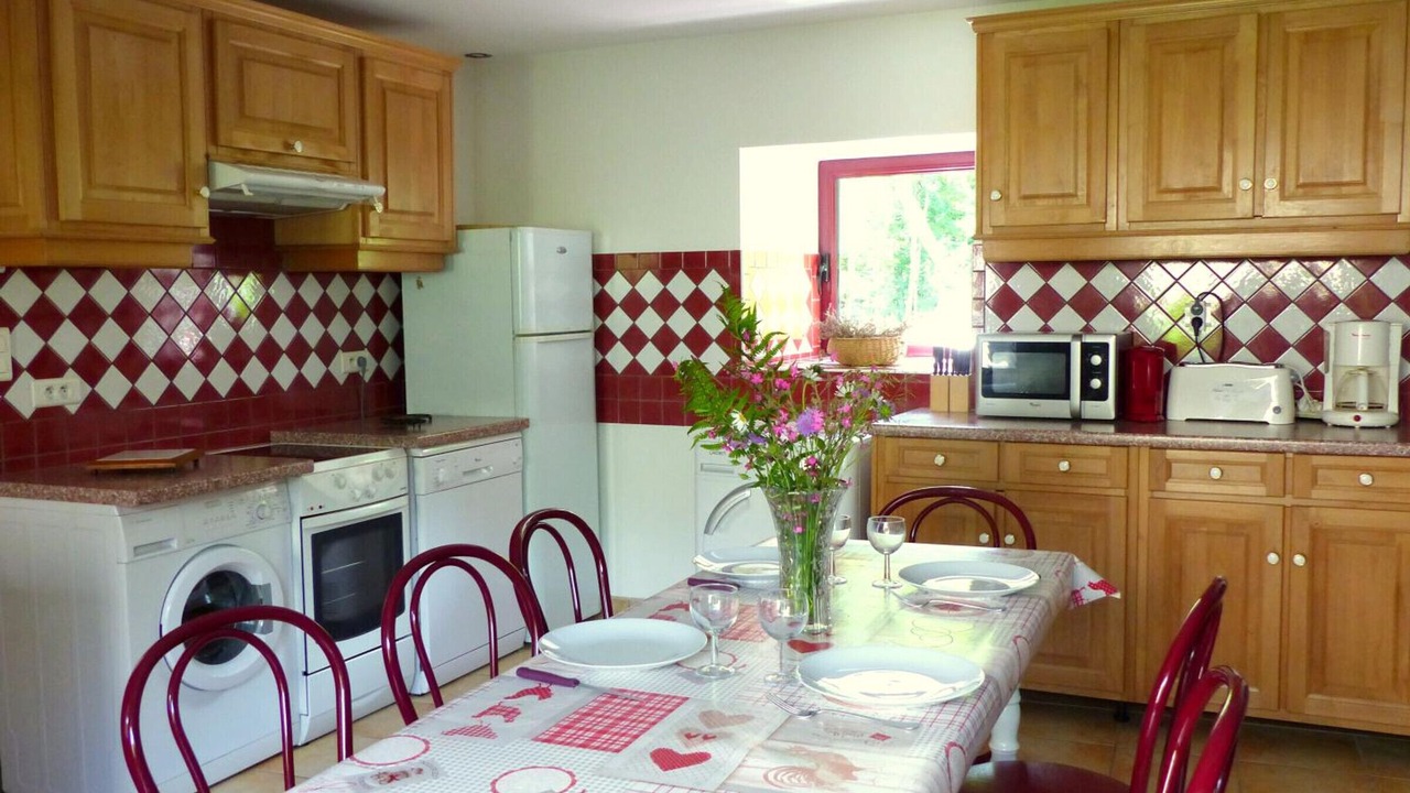 Photo of Kitchen in Ferrieres-sur-Sichon