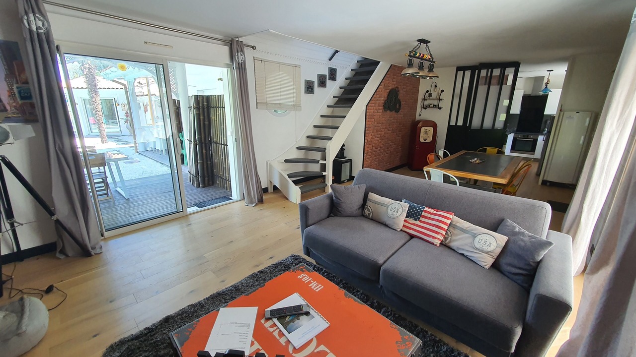 Photo of Livingroom in Gujan-Mestras