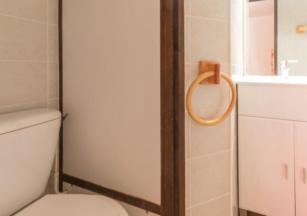 Photo of Bathroom in Montalbert