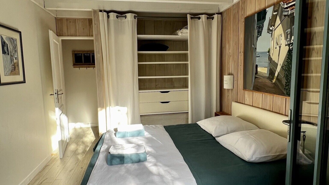 Photo of Bedroom in Cap-Ferret