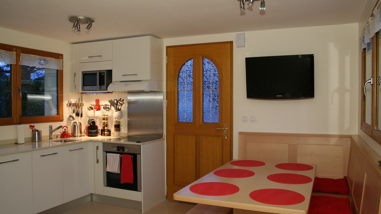 Photo of Kitchen in Saint-Jorioz