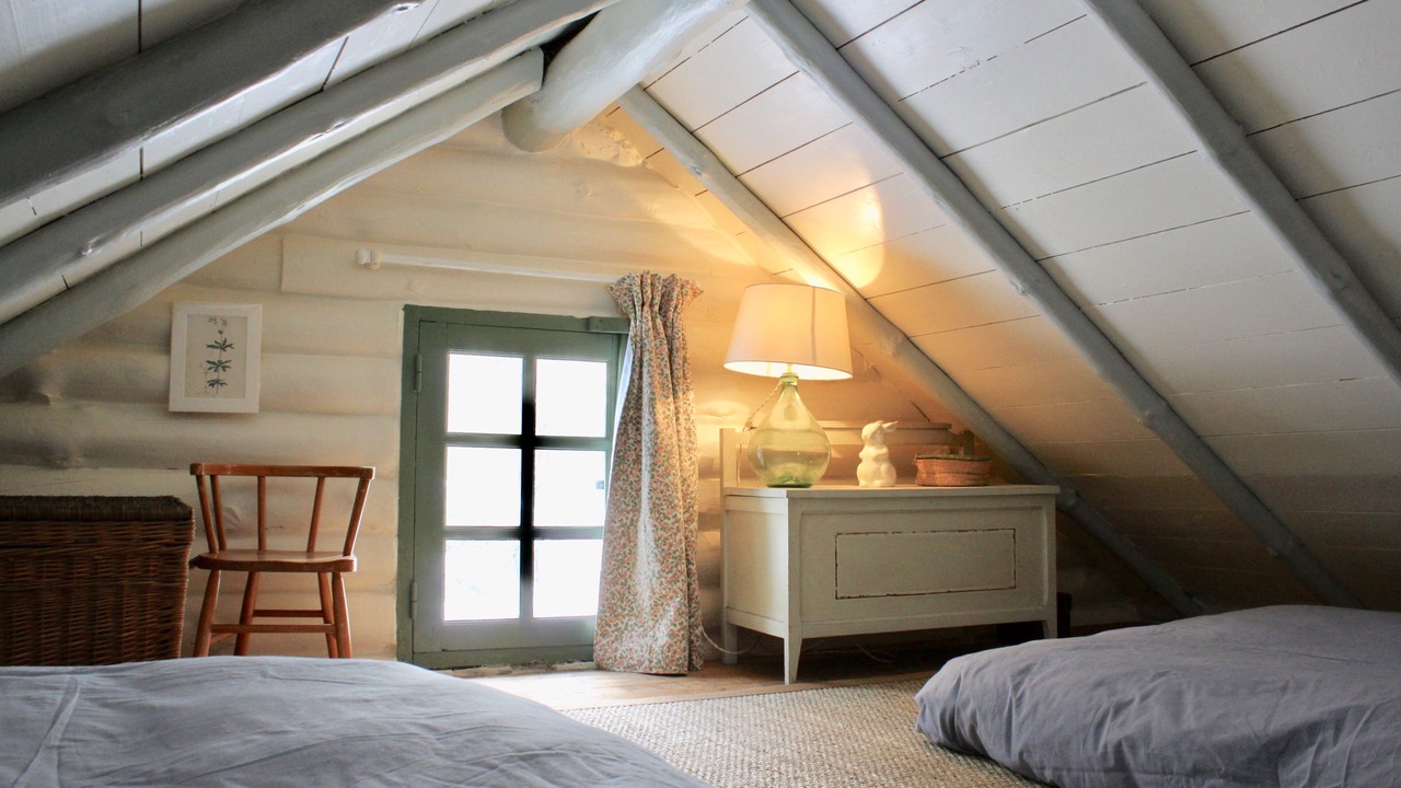 Photo of Bedroom in Adainville