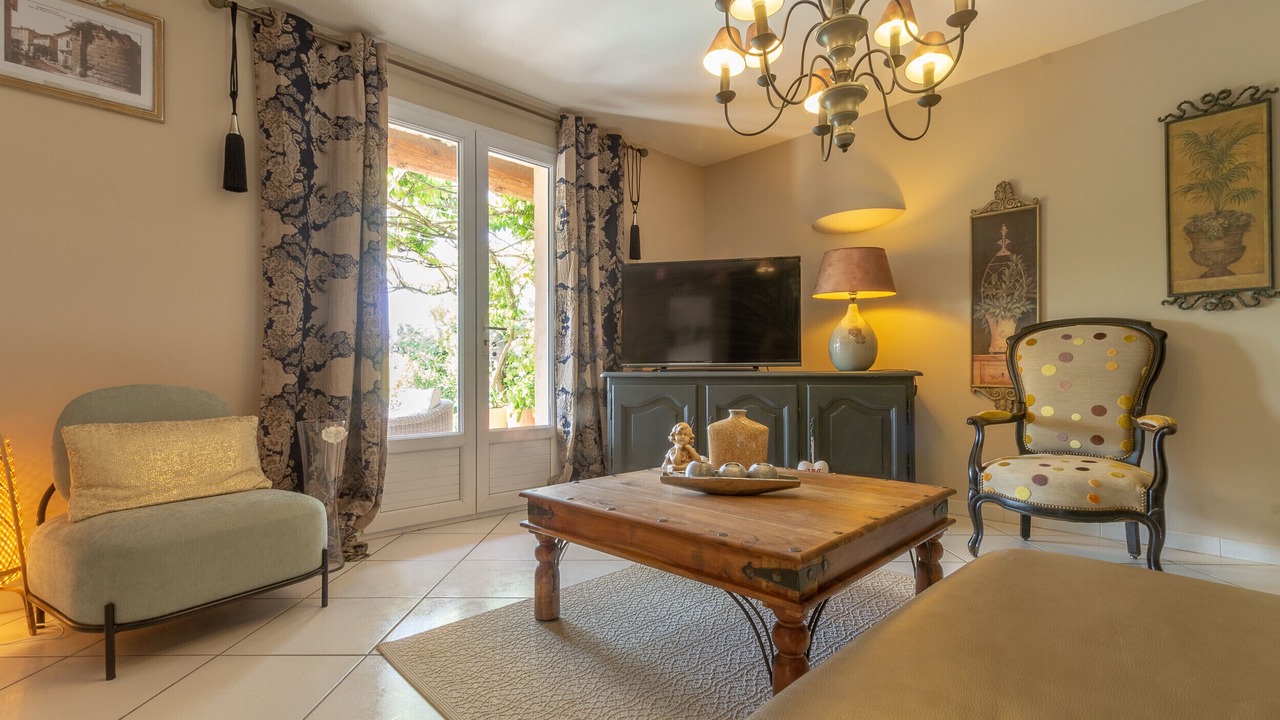 Photo of Livingroom in Eyragues