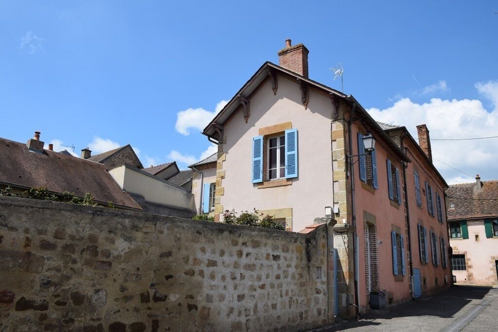 Photo of Outdoor in Souvigny