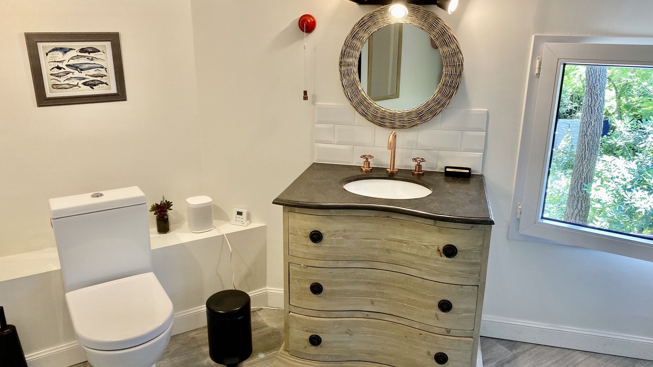 Photo of Bathroom in Cap-Ferret