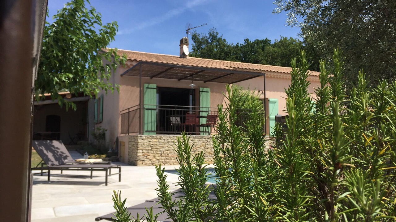 Photo of Patio Balcony in Cabrieres-d'Avignon