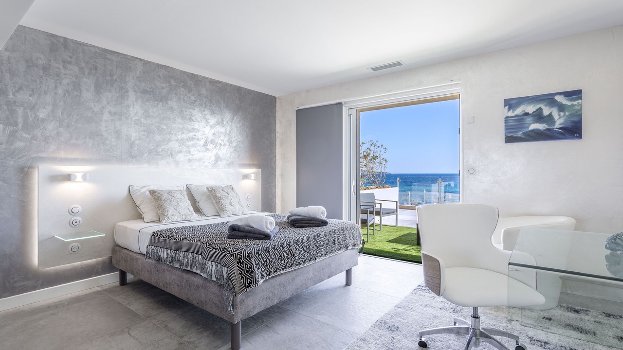 Photo of Bedroom in La Nartelle