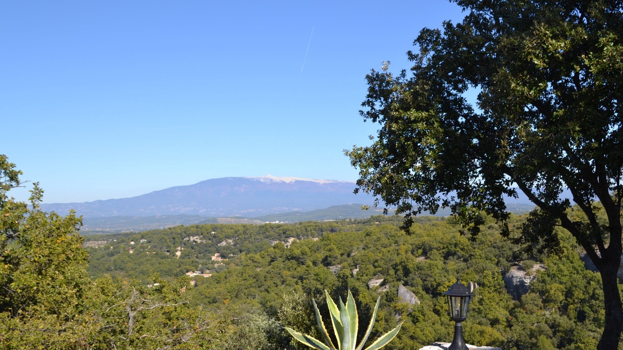 Photo of Outdoor in La Roque-sur-Pernes