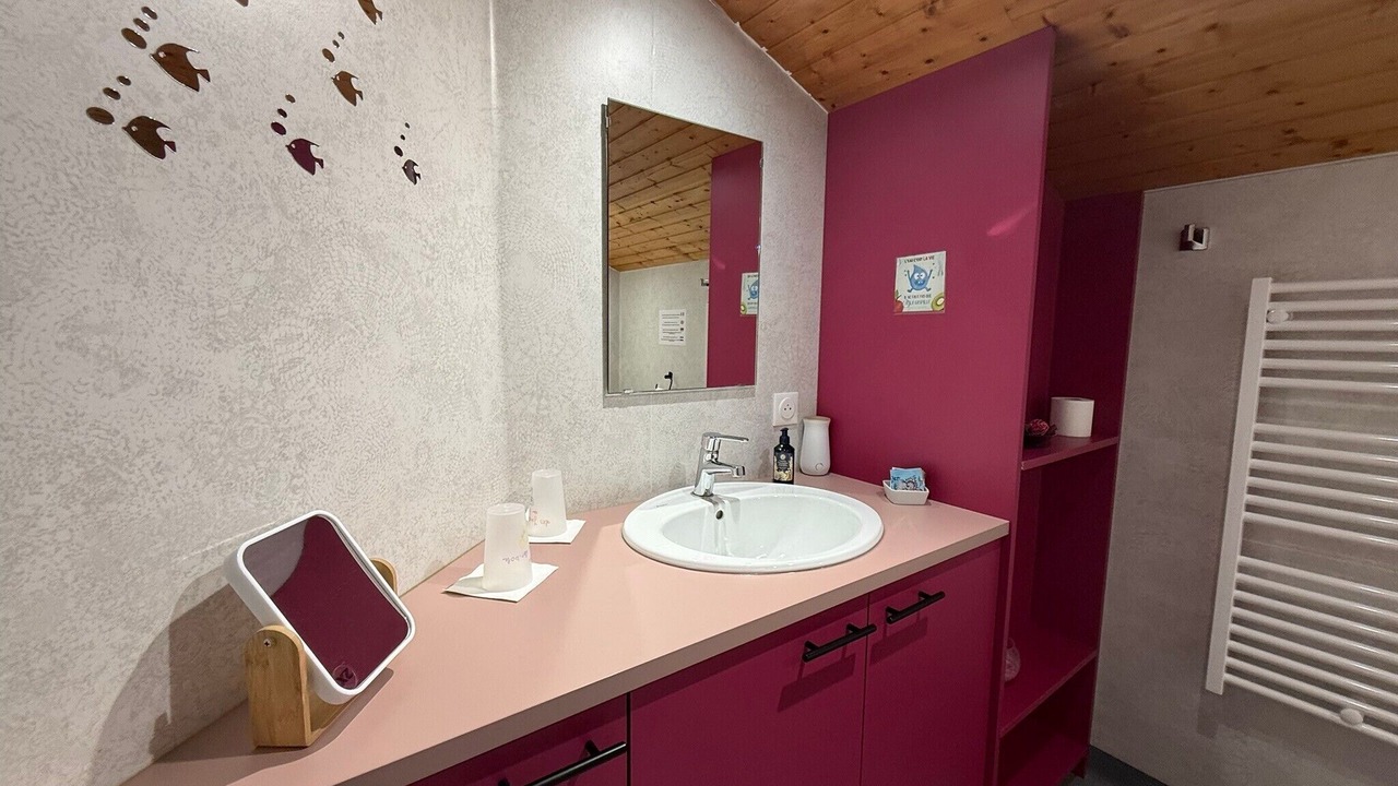 Photo of Bathroom in Fourneaux