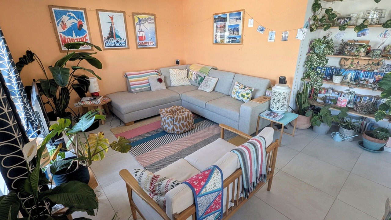 Photo of Livingroom in Ferney-Voltaire
