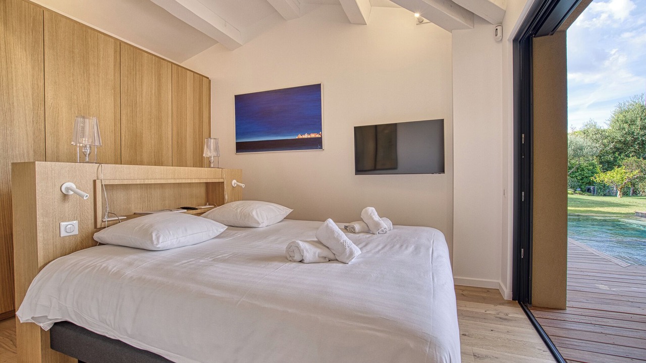 Photo of Bedroom in Saint-Tropez