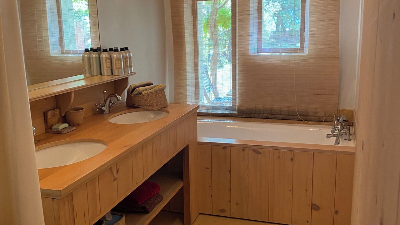 Photo of Bathroom in Cabrieres-d'Avignon