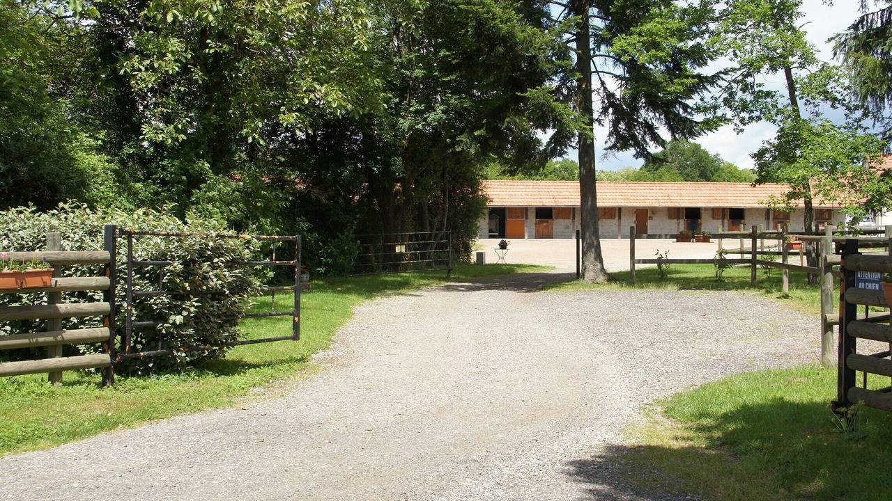 Photo of Outdoor in Urzy