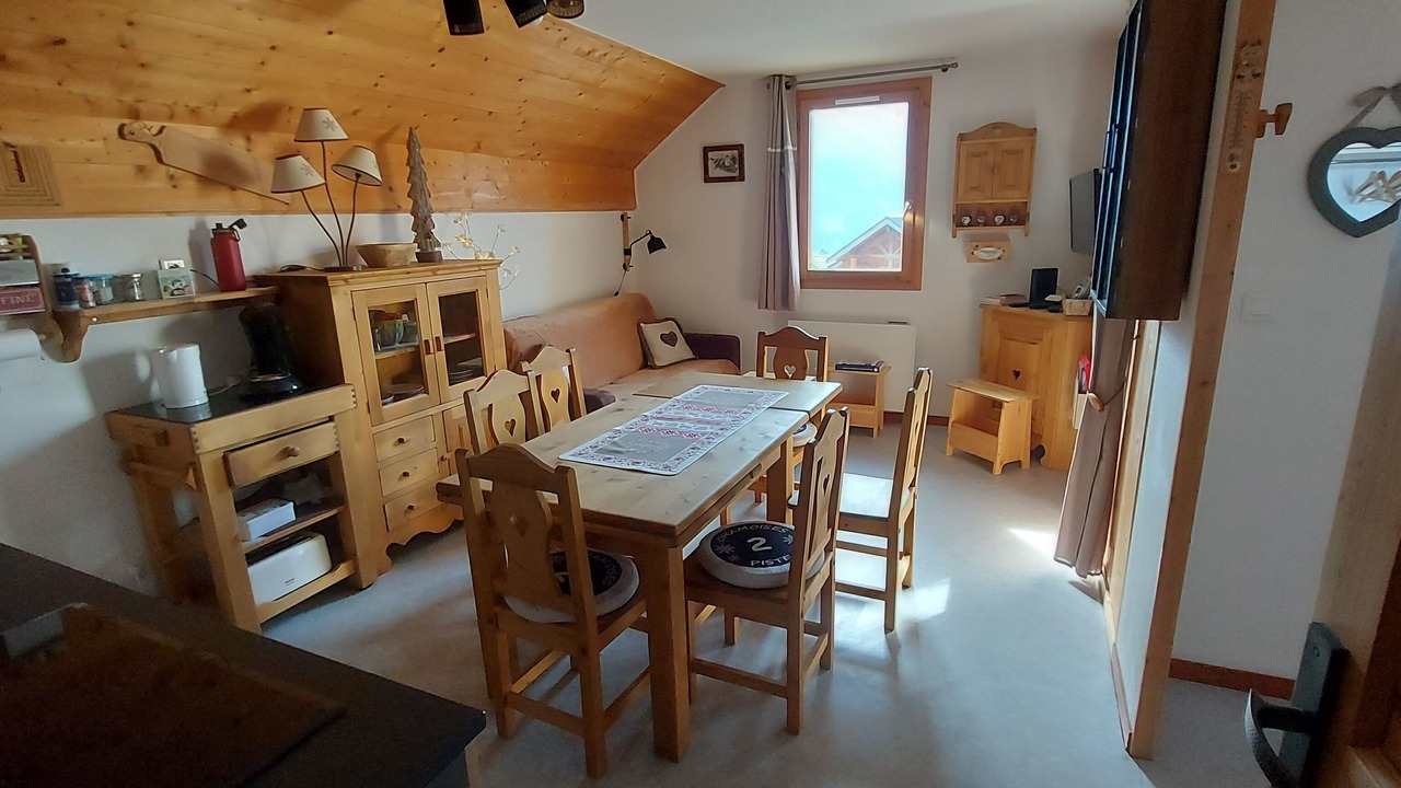 Photo of Livingroom in Saint-Jean-d'Arves