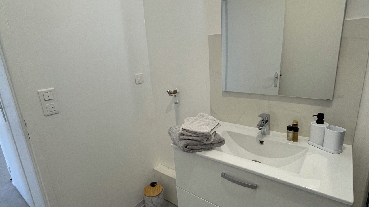 Photo of Bathroom in Premery