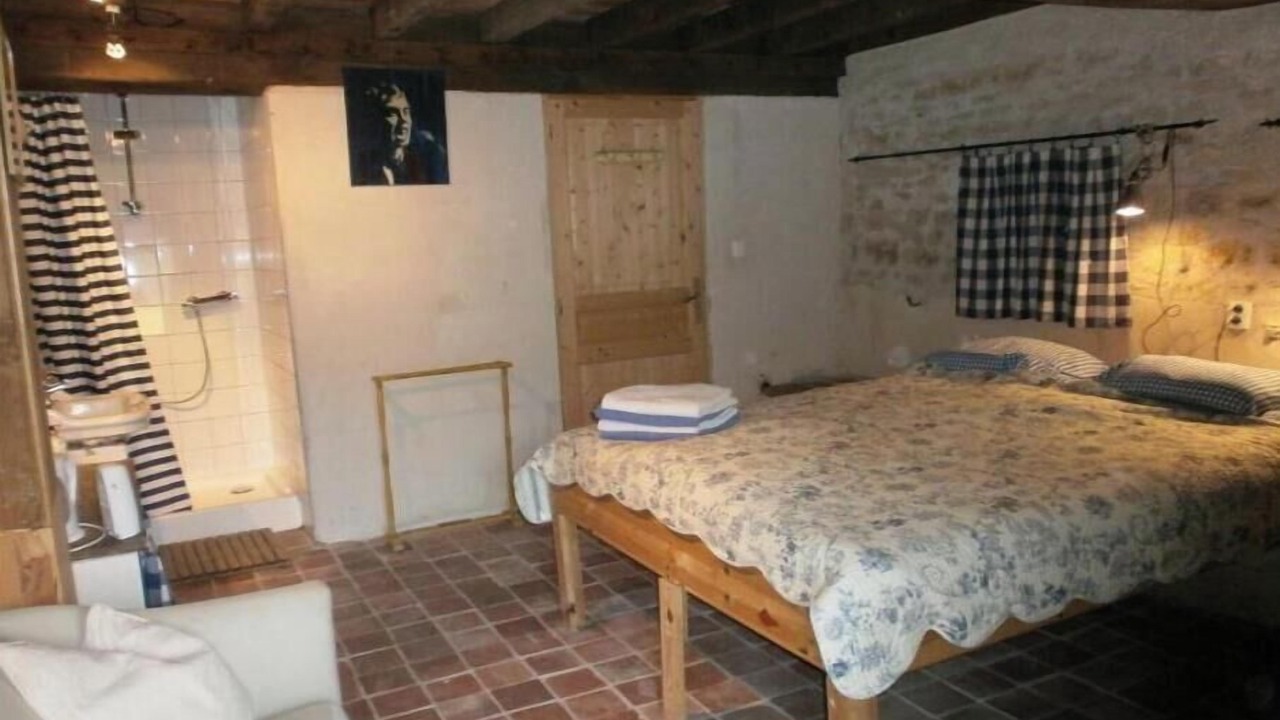 Photo of Bedroom in Crux-la-Ville