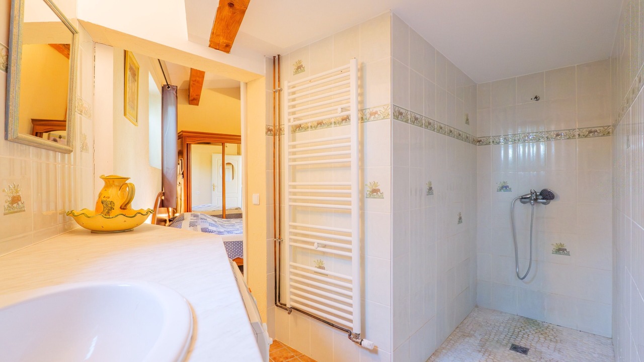 Photo of Bathroom in Saint-Remeze
