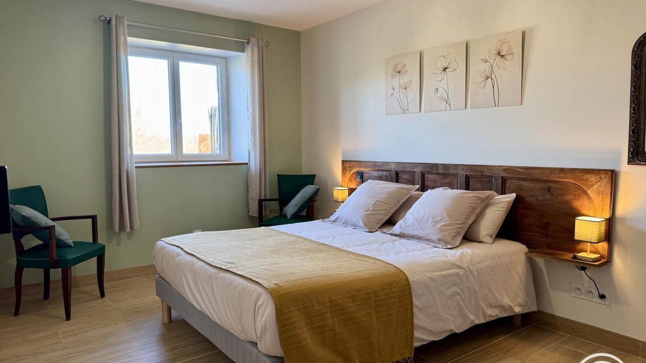 Photo of Bedroom in Rouffignac-Saint-Cernin-de-Reilhac