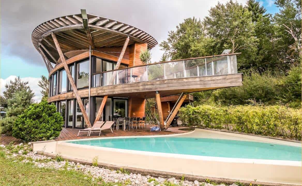 Photo of Outdoor in Cranves-Sales