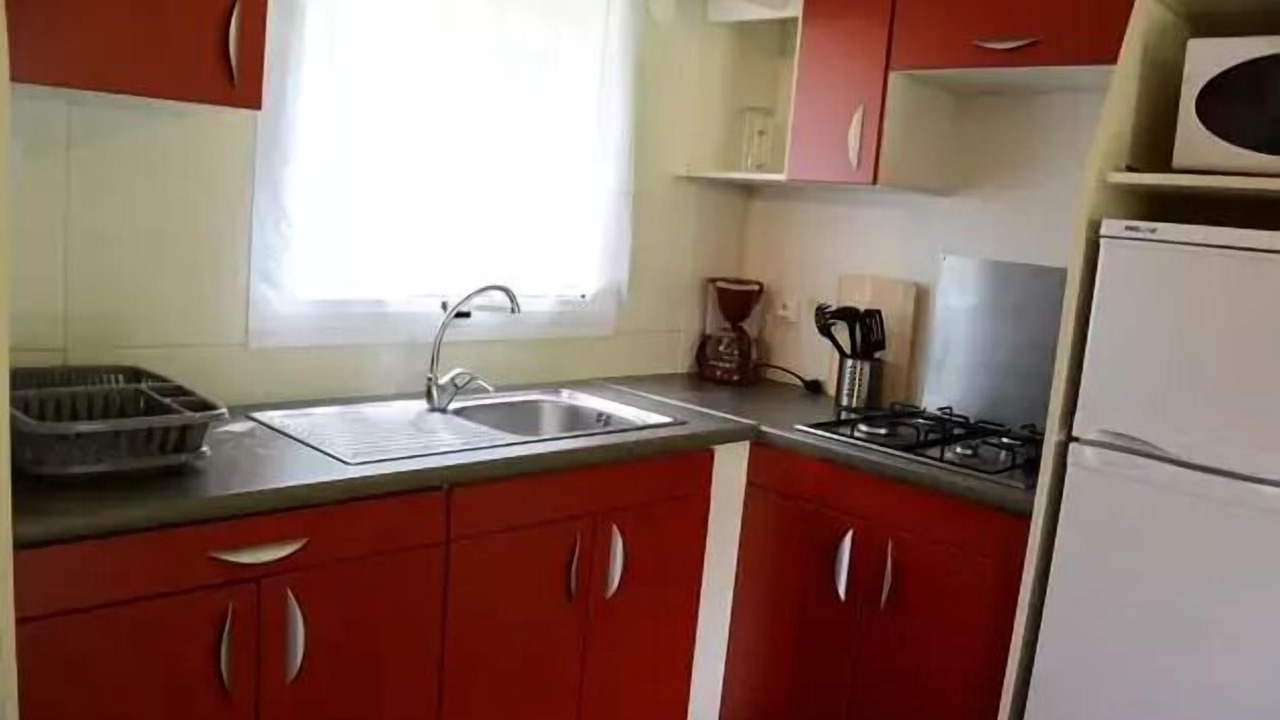 Photo of Kitchen in Saint-Paul-de-Vezelin