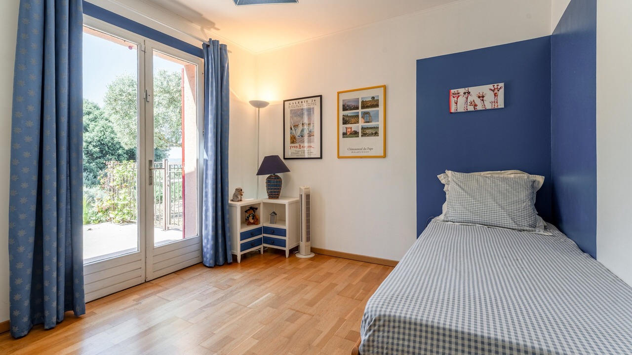 Photo of Bedroom in Eyragues