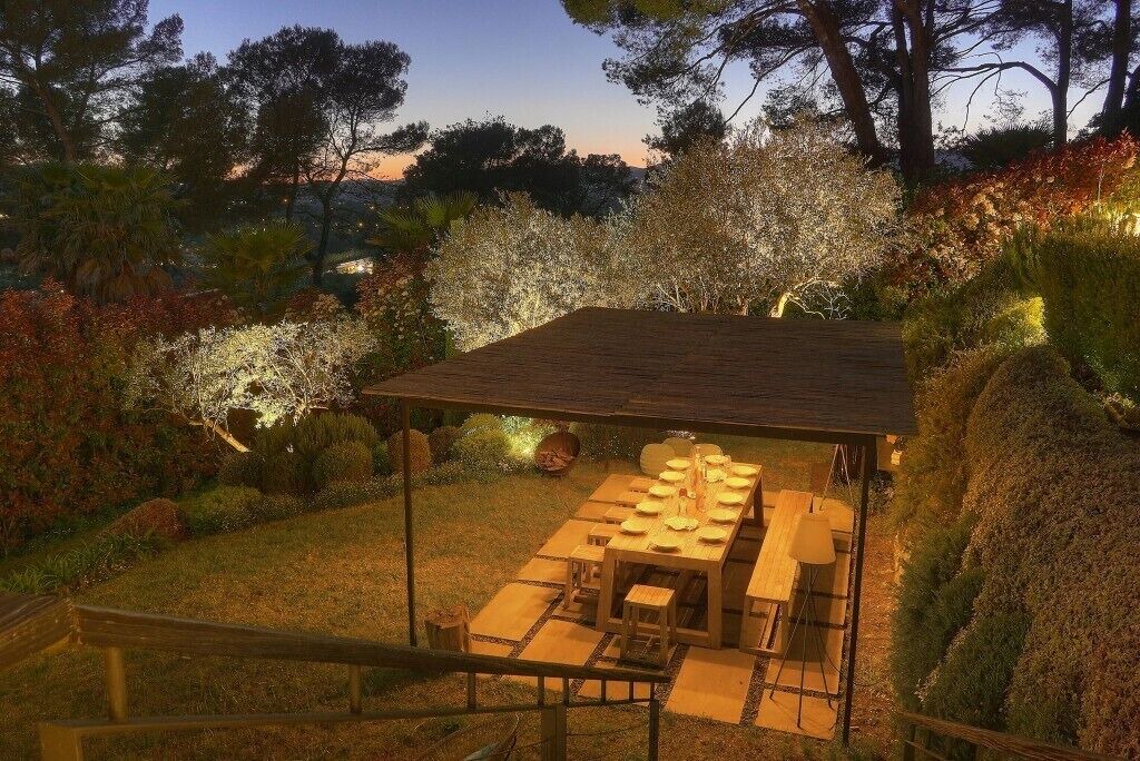 Photo of Outdoor in Mougins Town Centre