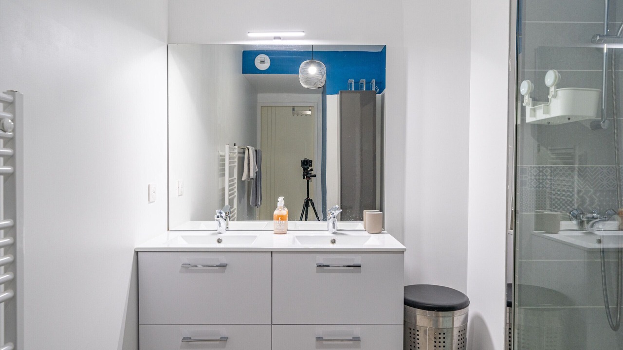 Photo of Bathroom in La Couronne