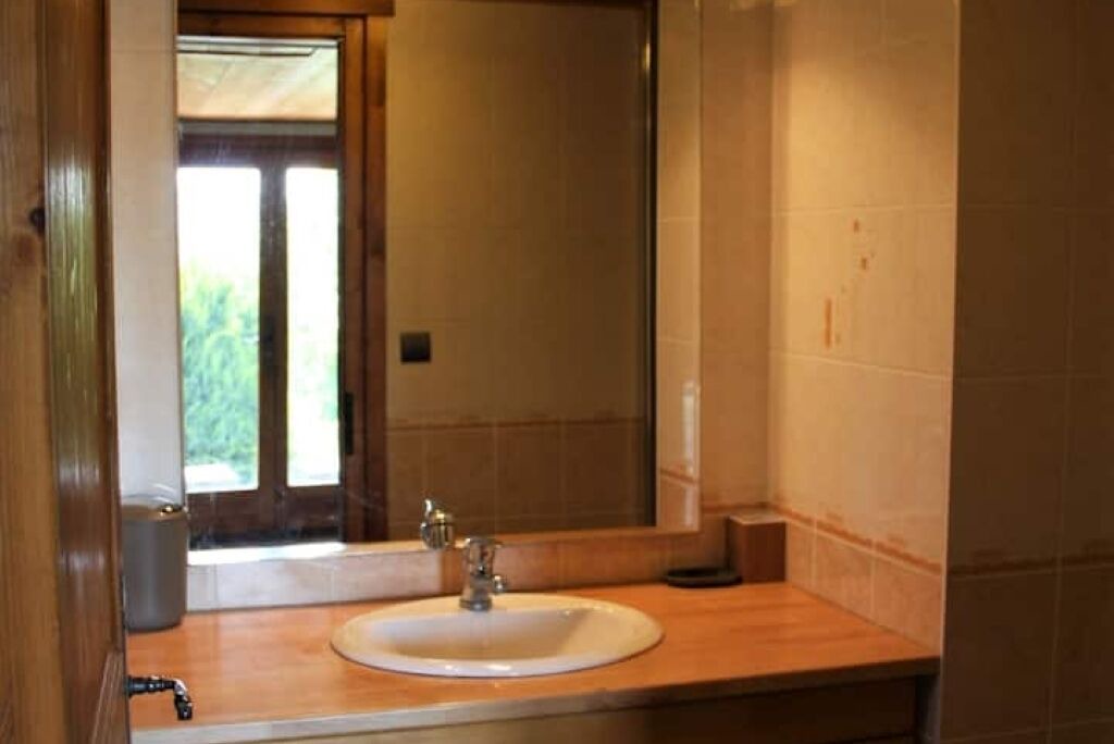 Photo of Bathroom in Onnion