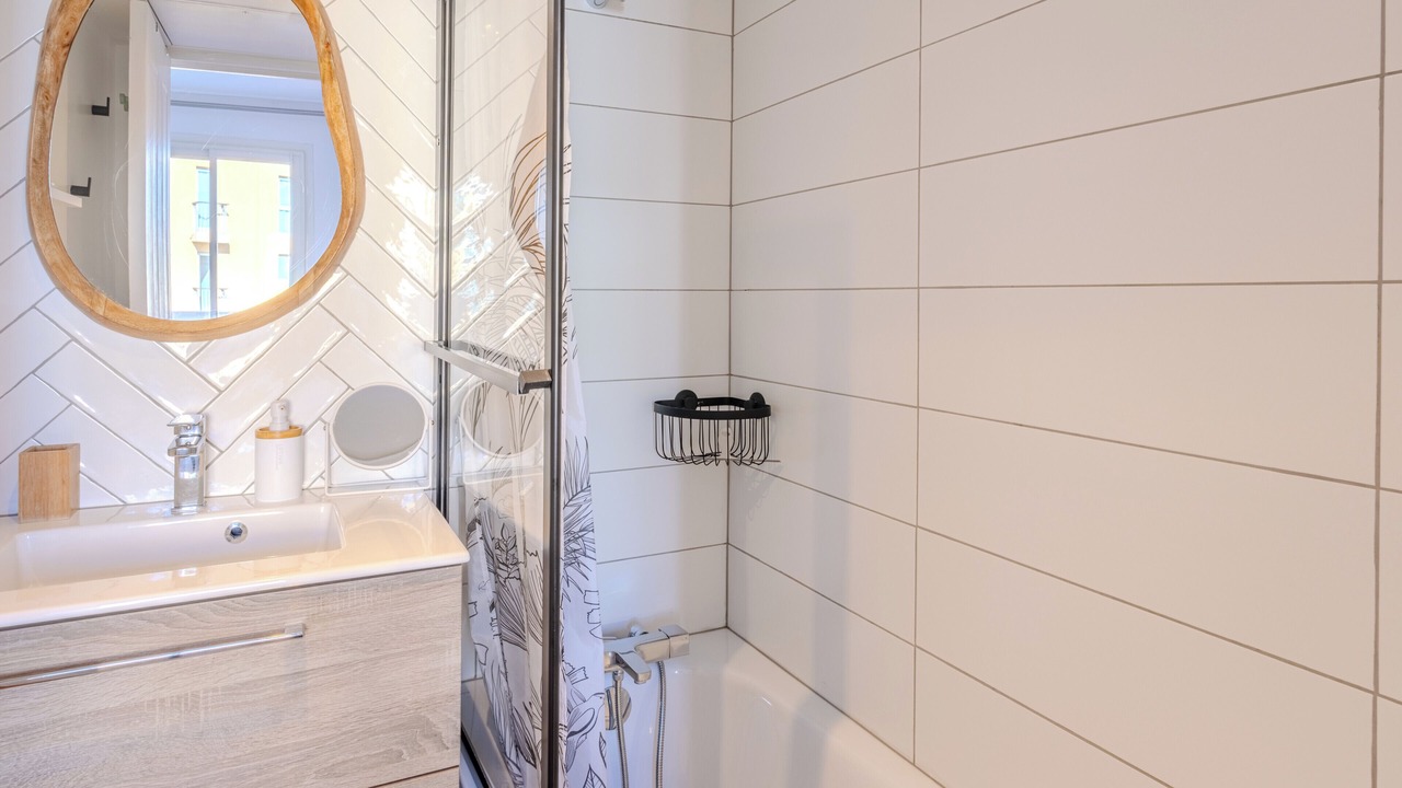 Photo of Bathroom in Antibes City Centre
