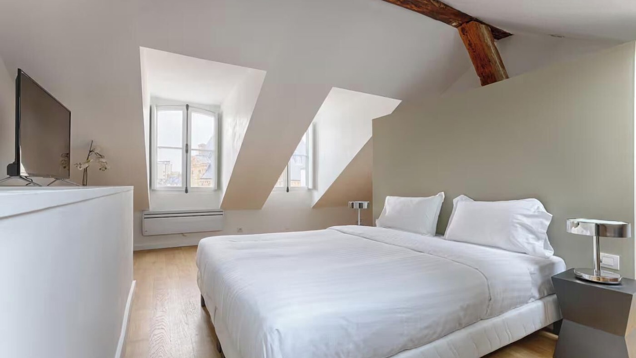 Photo of Bedroom in Saint-Germain-des-Pres