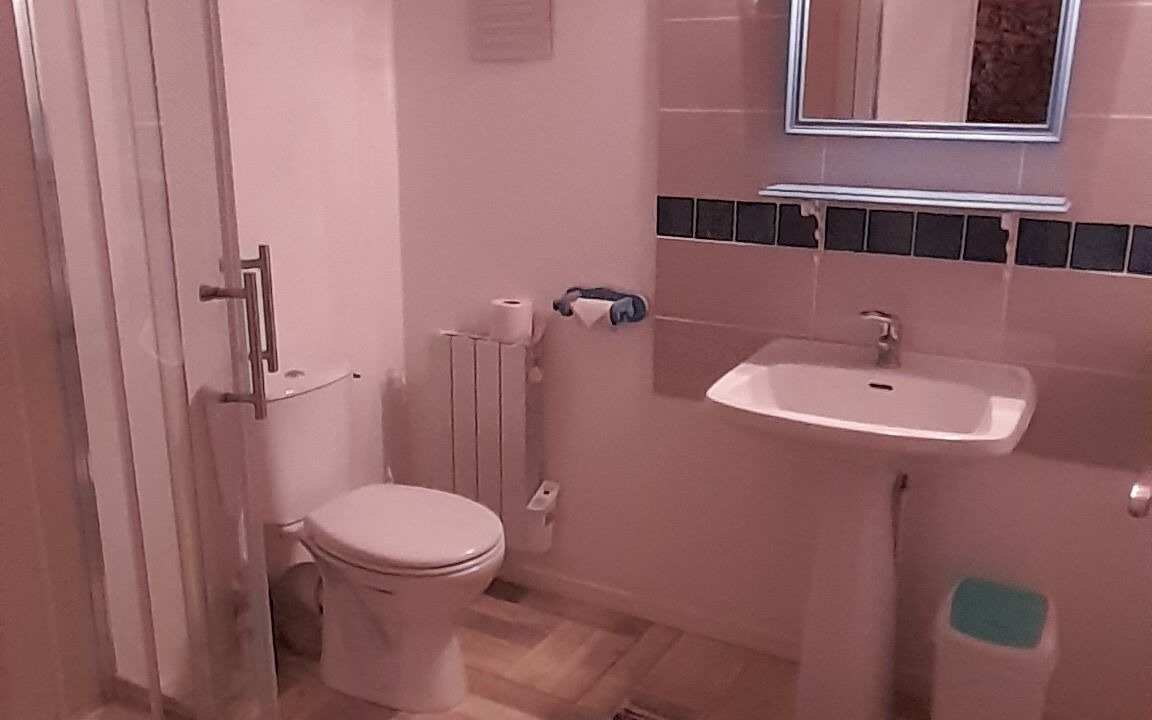 Photo of Bathroom in Marminiac