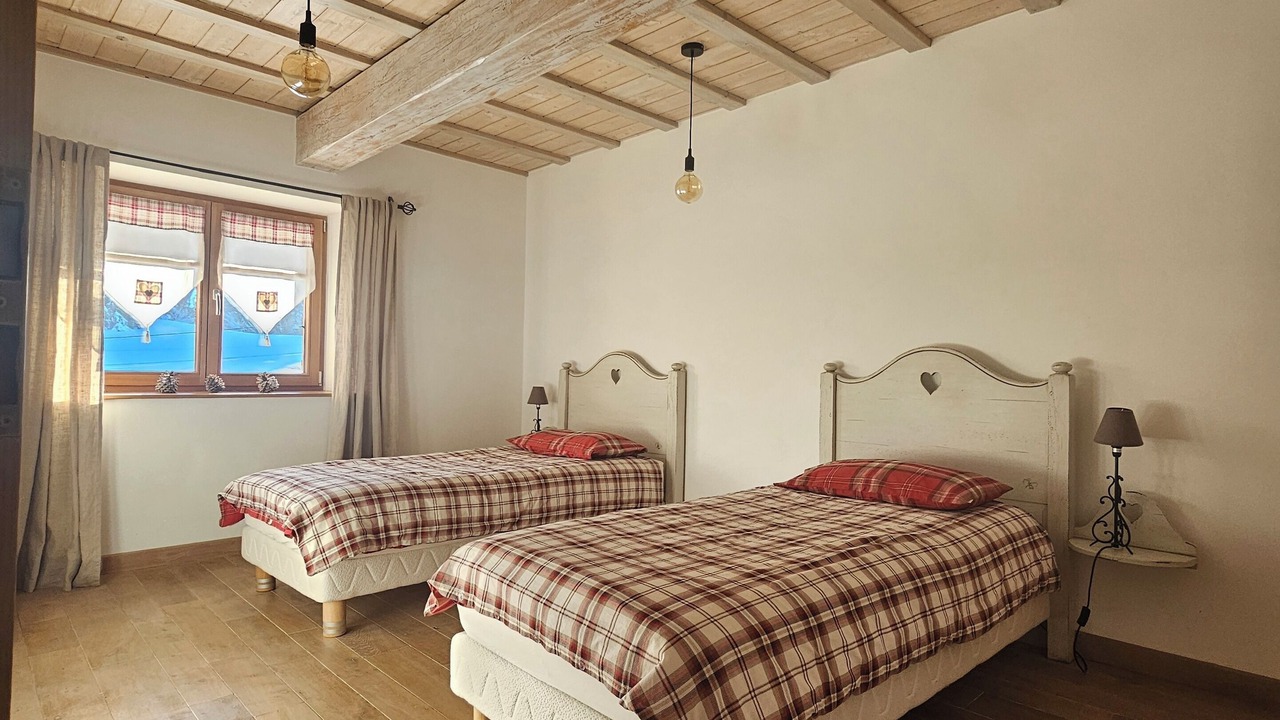 Photo of Bedroom in Saint-Laurent-en-Grandvaux
