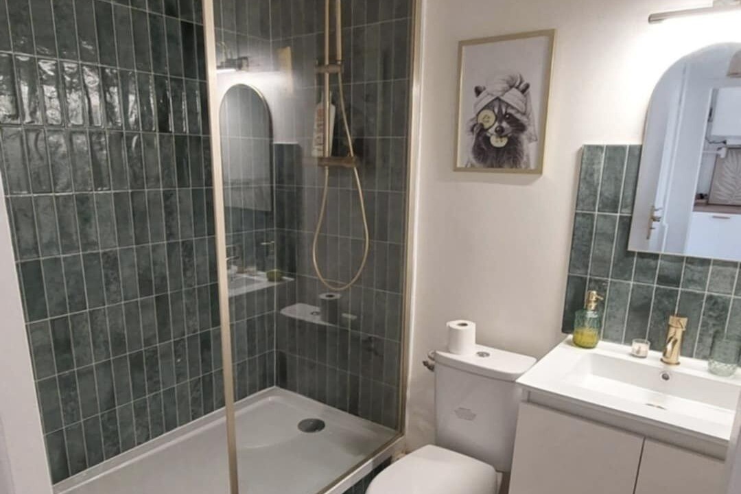 Photo of Bathroom in Opera