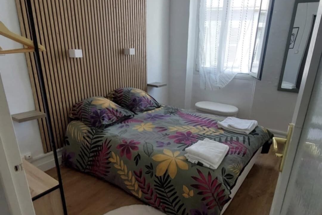 Photo of Bedroom in Opera