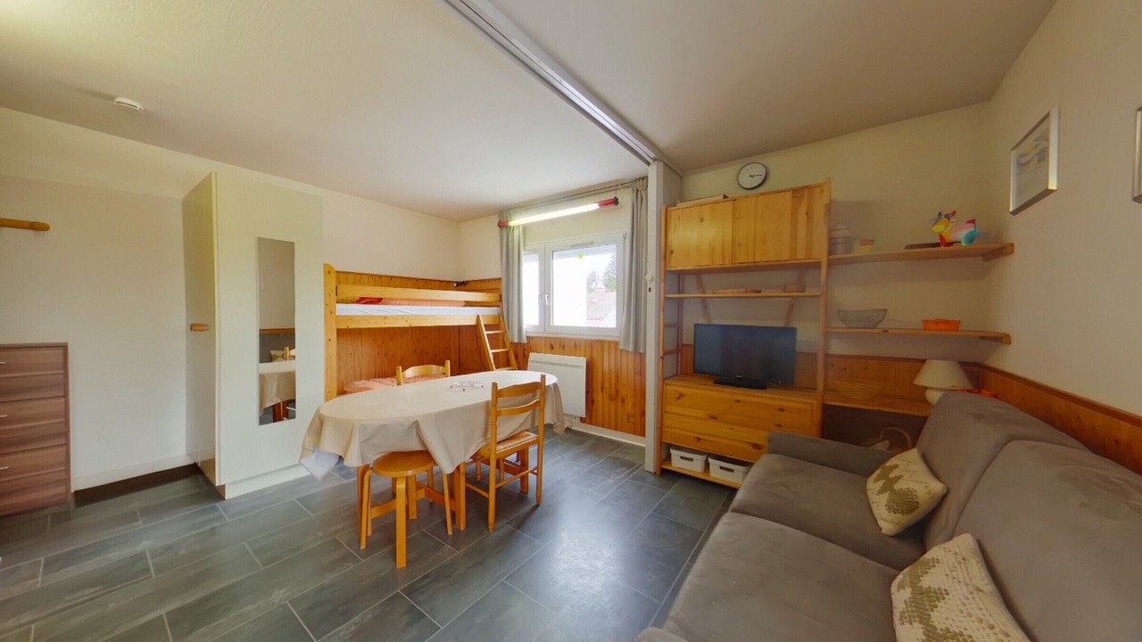 Photo of Livingroom in Premanon