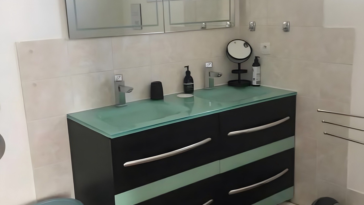 Photo of Bathroom in Saint-Remeze