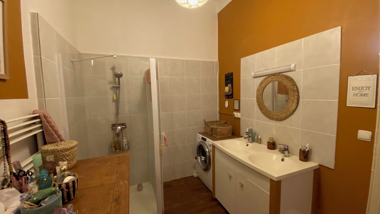 Photo of Bathroom in Nansouty-Saint-Genes