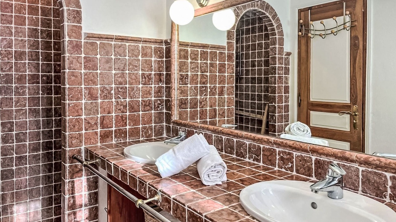 Photo of Bathroom in Ramatuelle