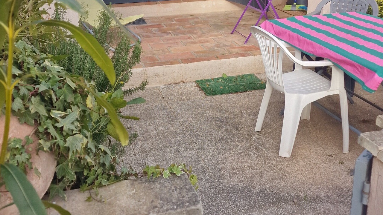 Photo of Outdoor in Mouries