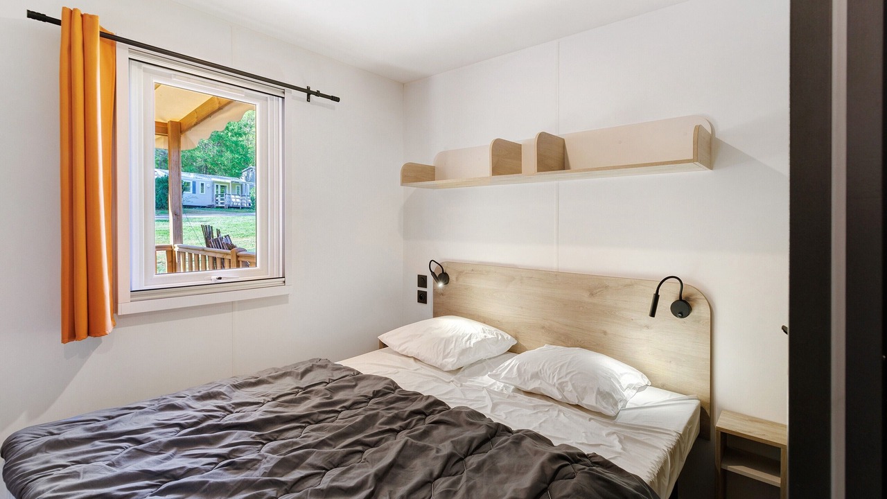 Photo of Bedroom in Bouzic