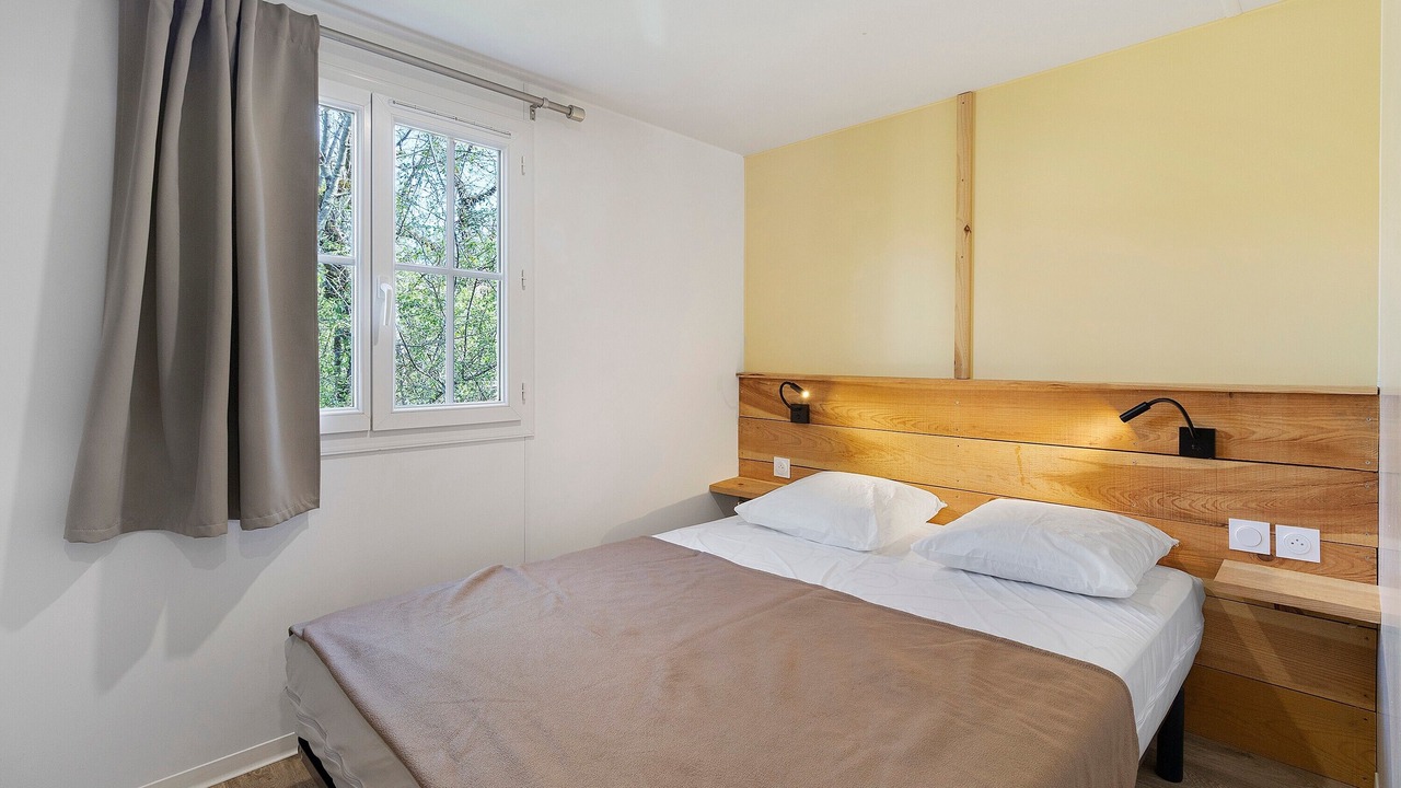 Photo of Bedroom in Bouzic