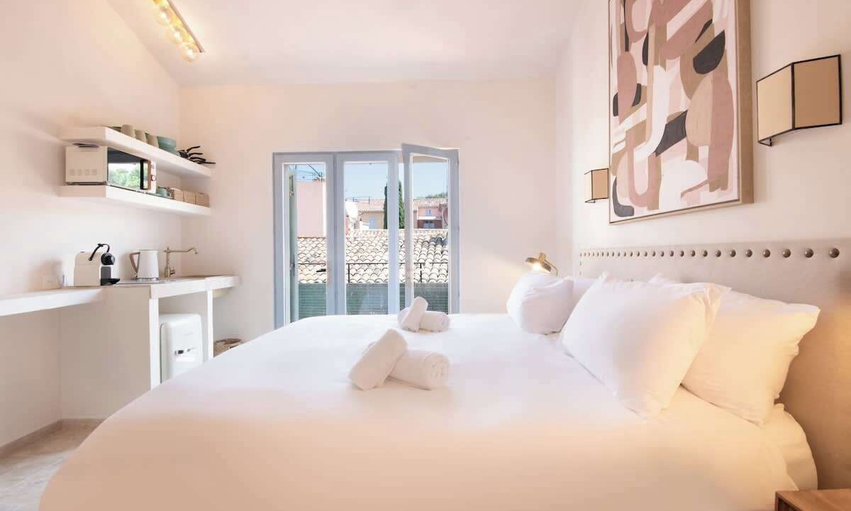 Photo of Bedroom in Saint-Tropez City Centre