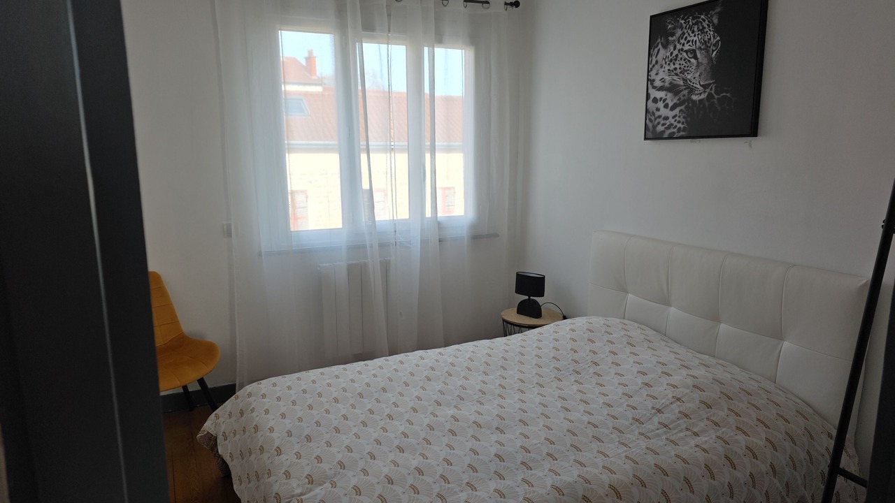 Photo of Bedroom in Bourg-en-Bresse