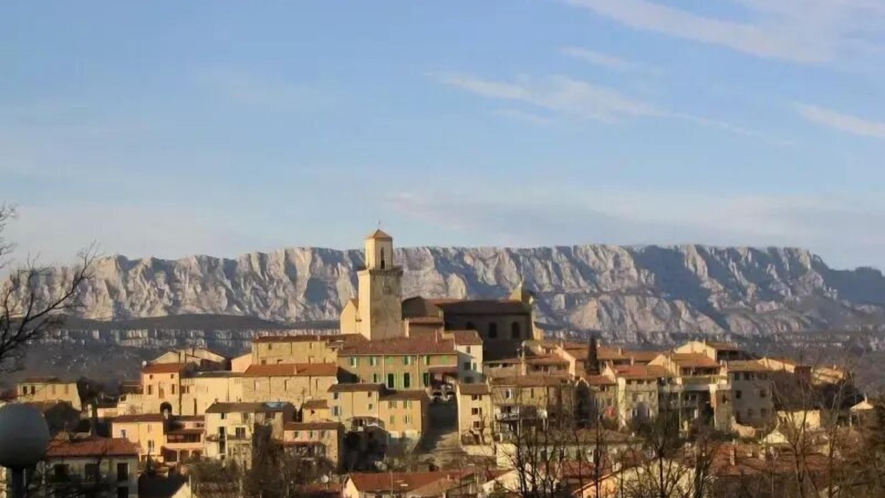 Photo of Others in Puyloubier