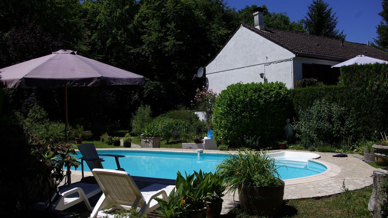 Photo of Outdoor in Thury