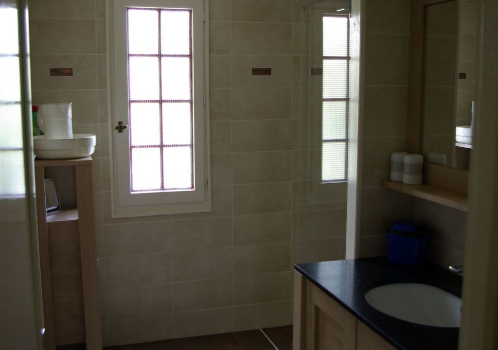 Photo of Bathroom in Thury