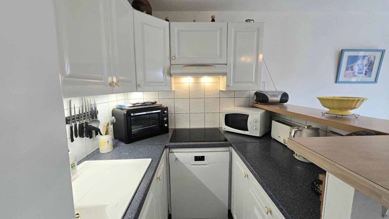 Photo of Kitchen in Saint-Martial-de-Nabirat