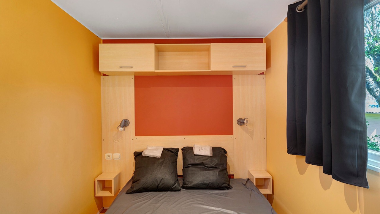Photo of Bedroom in Saint-Martial-de-Nabirat