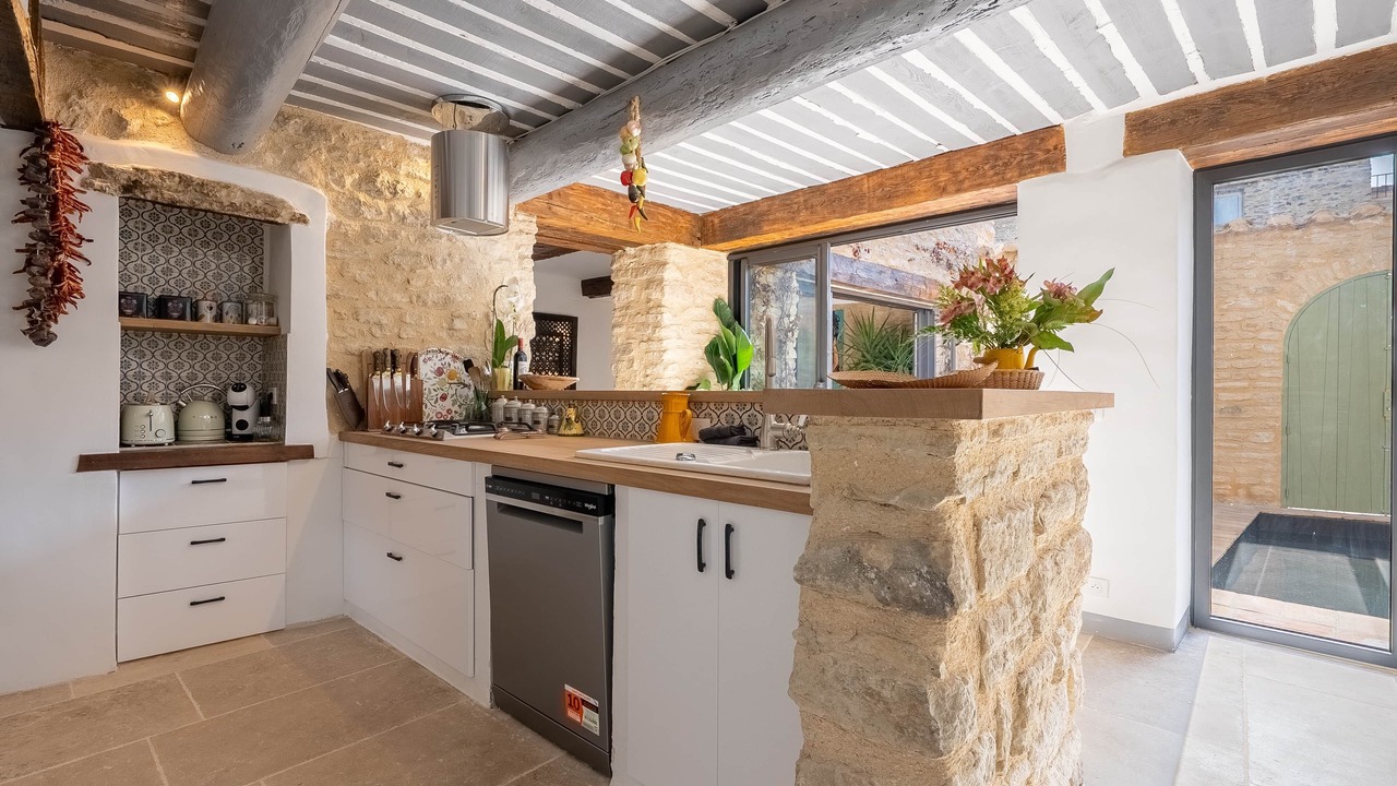 Photo of Kitchen in Goult