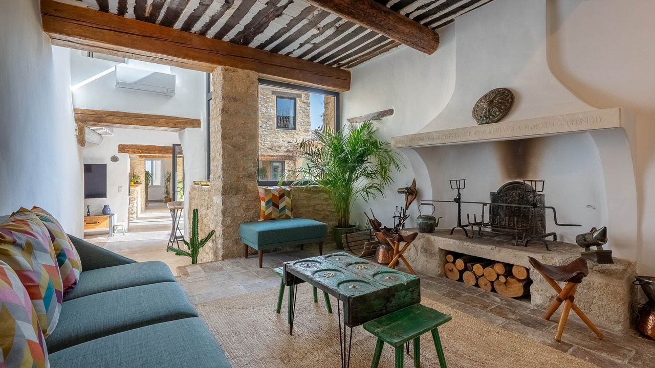 Photo of Patio Balcony in Goult